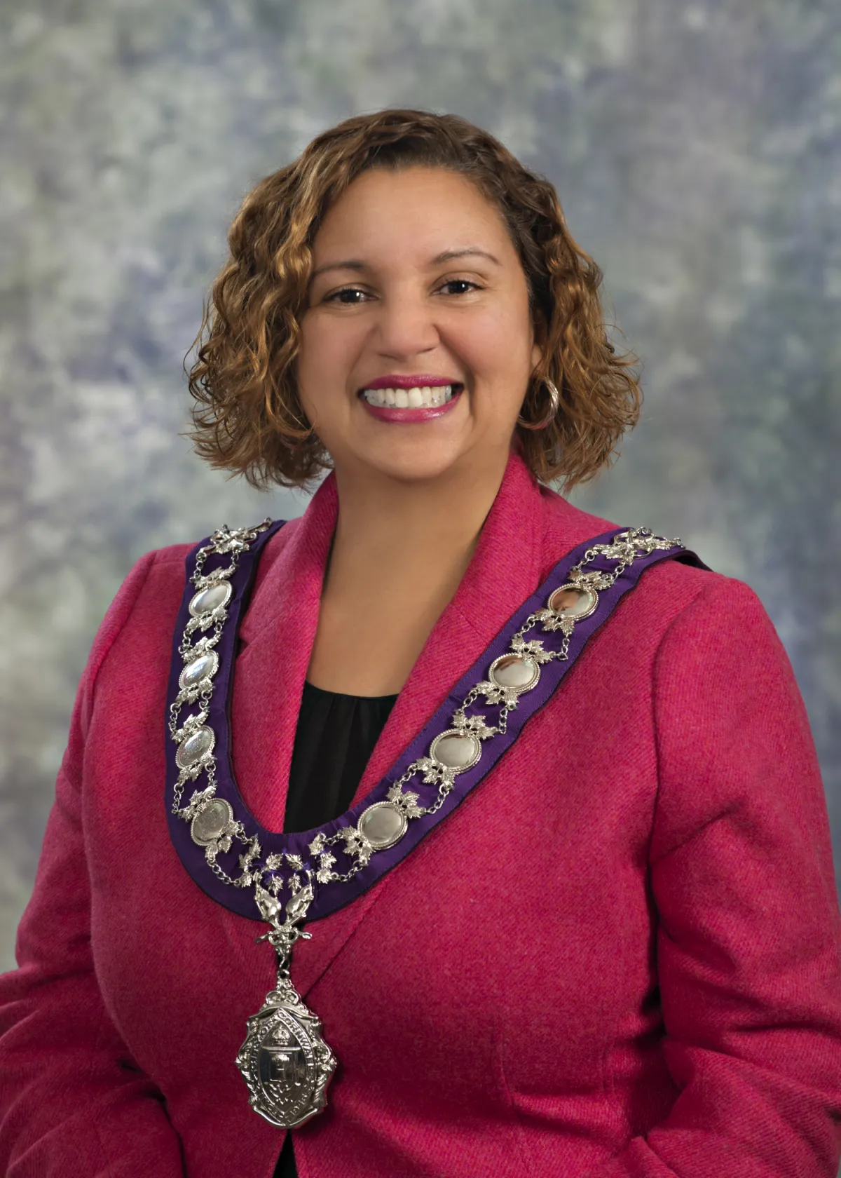 Photo de Bernadette Clement, mairesse de la ville de Cornwall.